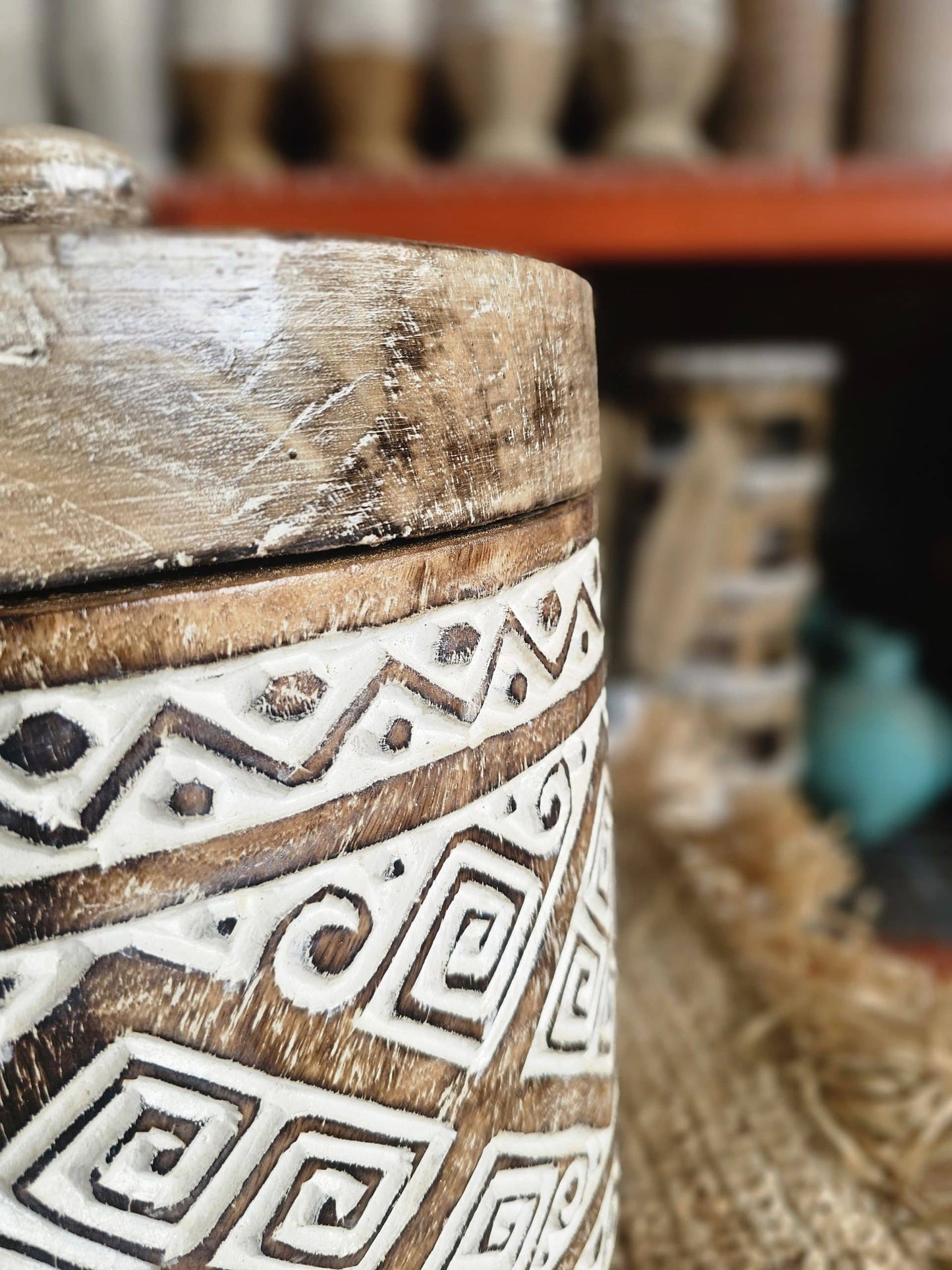 Timor Wooden Pot with Lid Model Cibunar