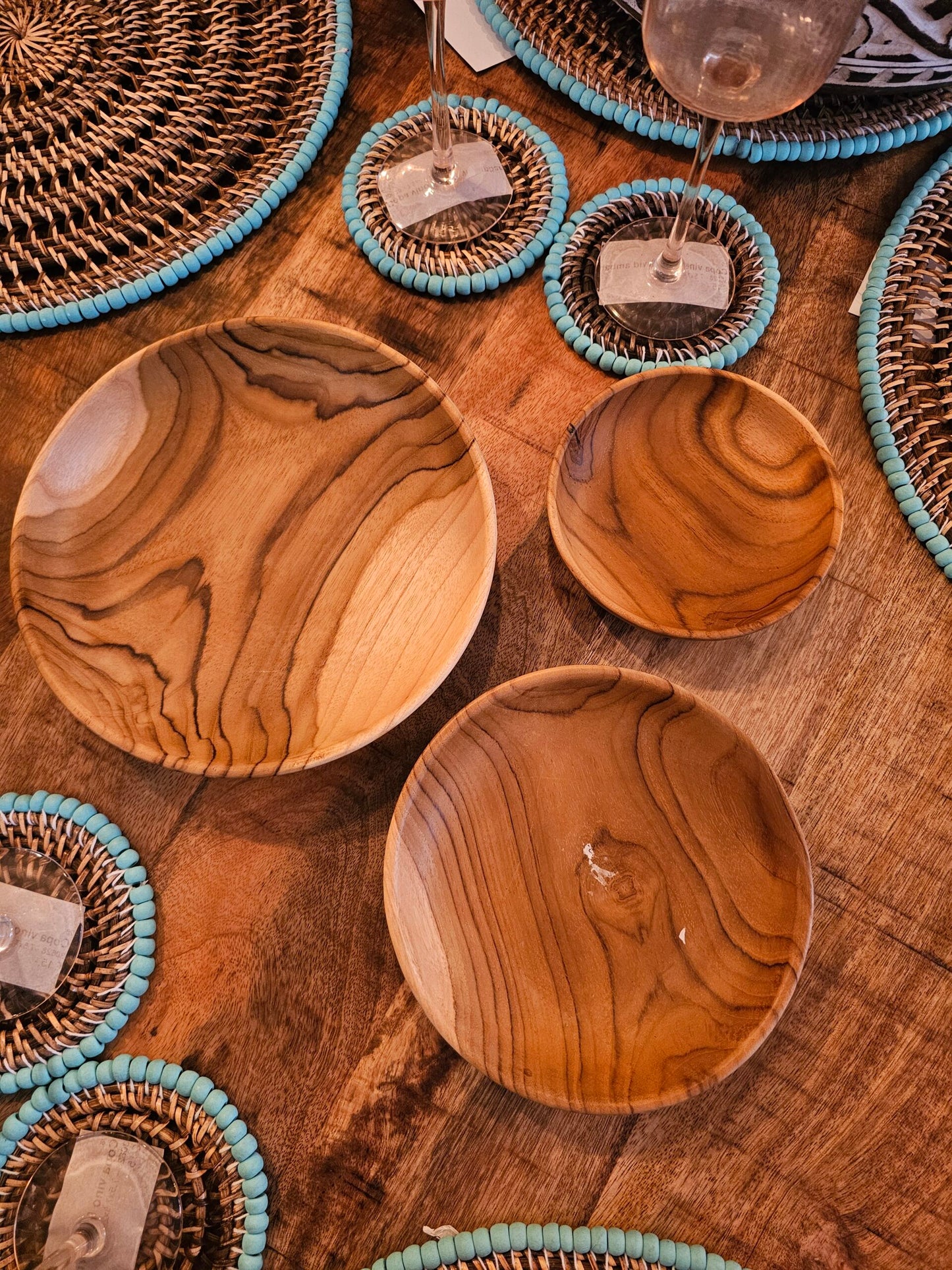 Set of 3 wooden plates