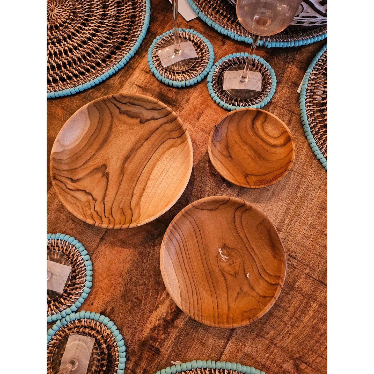 Set of 3 wooden plates