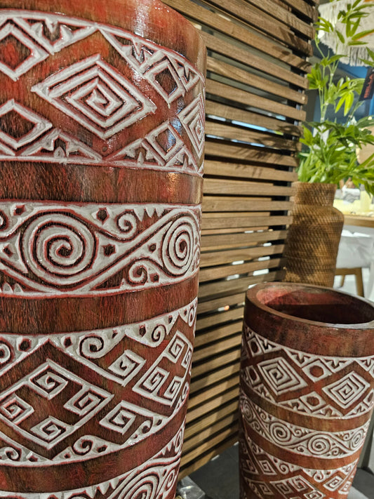 Wooden vase Model Menui