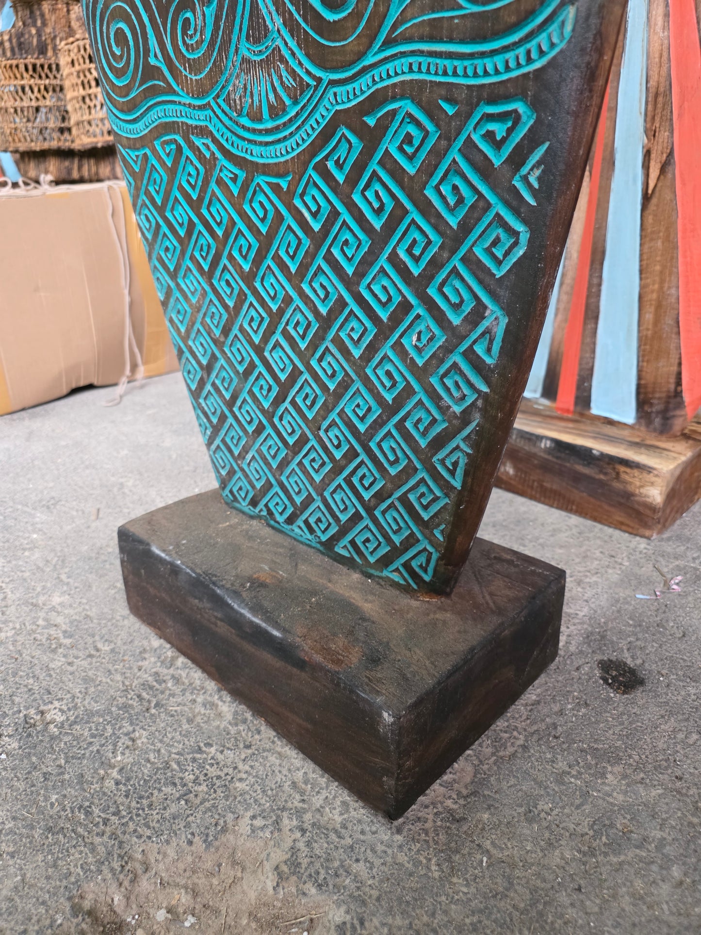 Tabla de surf de madera tallada a mano. Modelo: color verde.