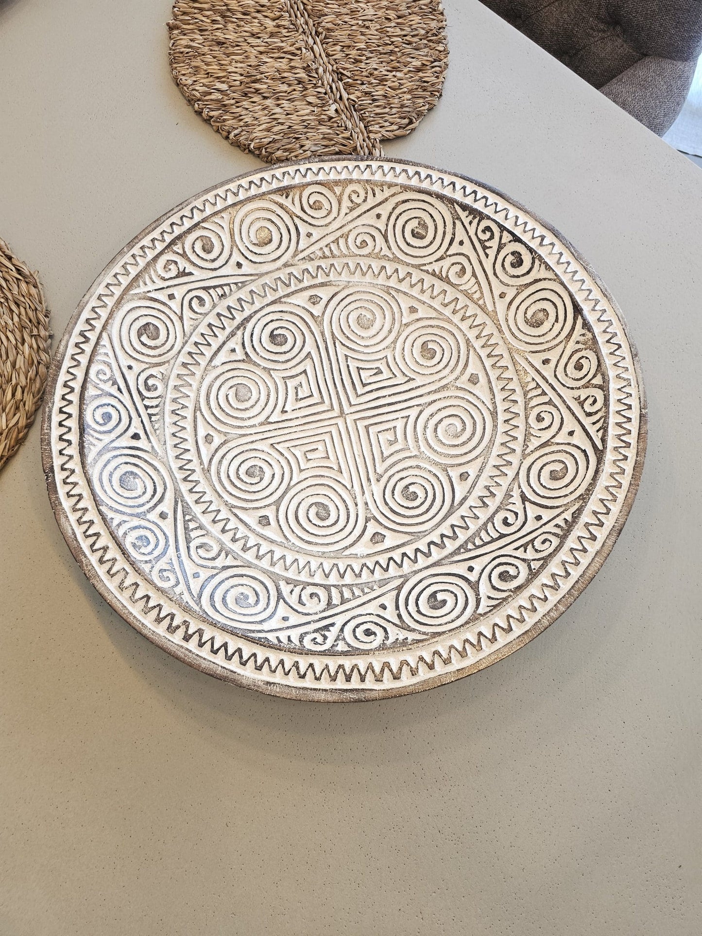 Wooden Plate Model Ukir