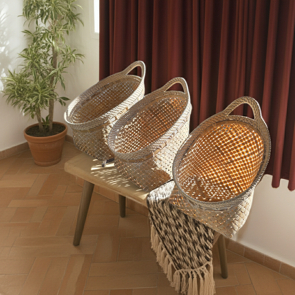 Set fo three rattan baskets. Model Janpur