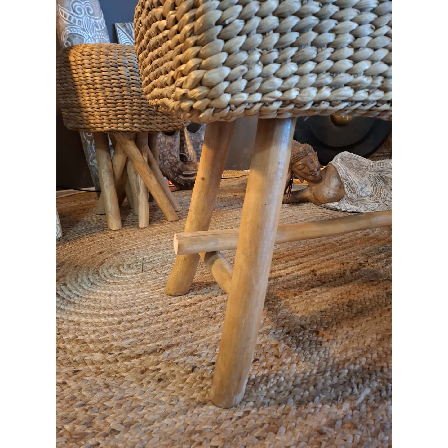 Bench Model Aceh