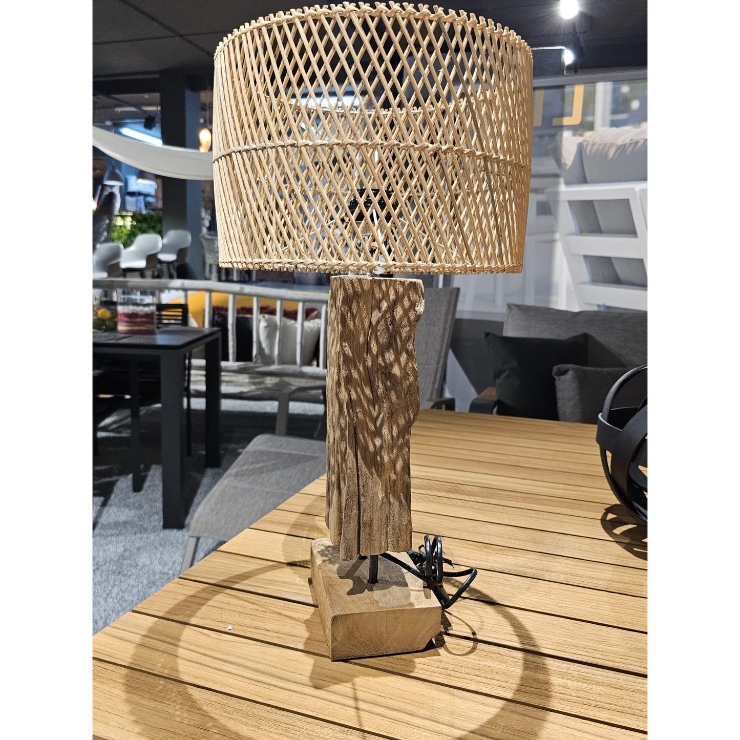 Lamp Model Yama