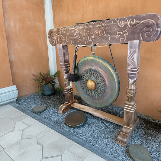 Modelo de flor Gong Logam