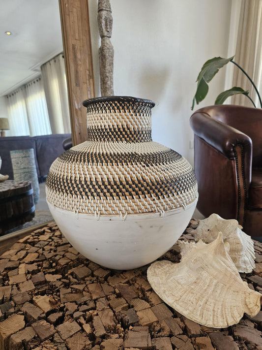 Vase Model Zebra
