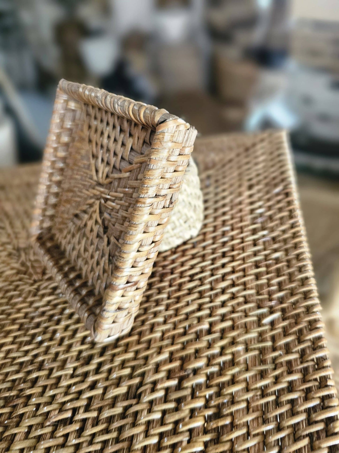 Square rattan coaster