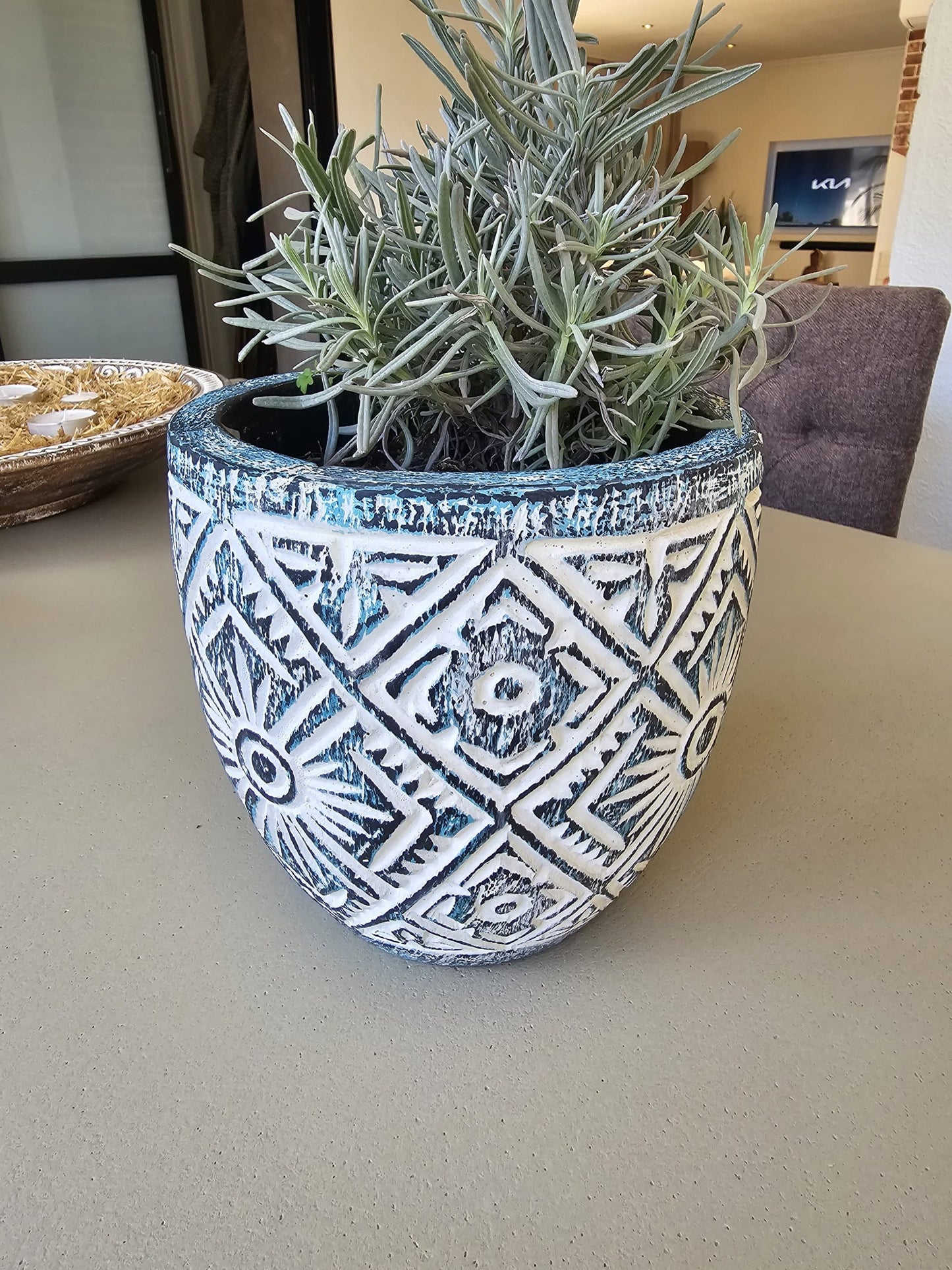 Handcarved wooden turquoise pot