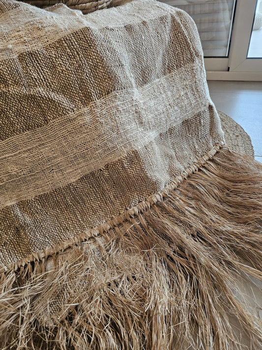 Linnen plaid with rafia