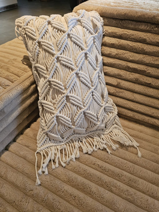 Pillow cover Model Gresik 30x50cm