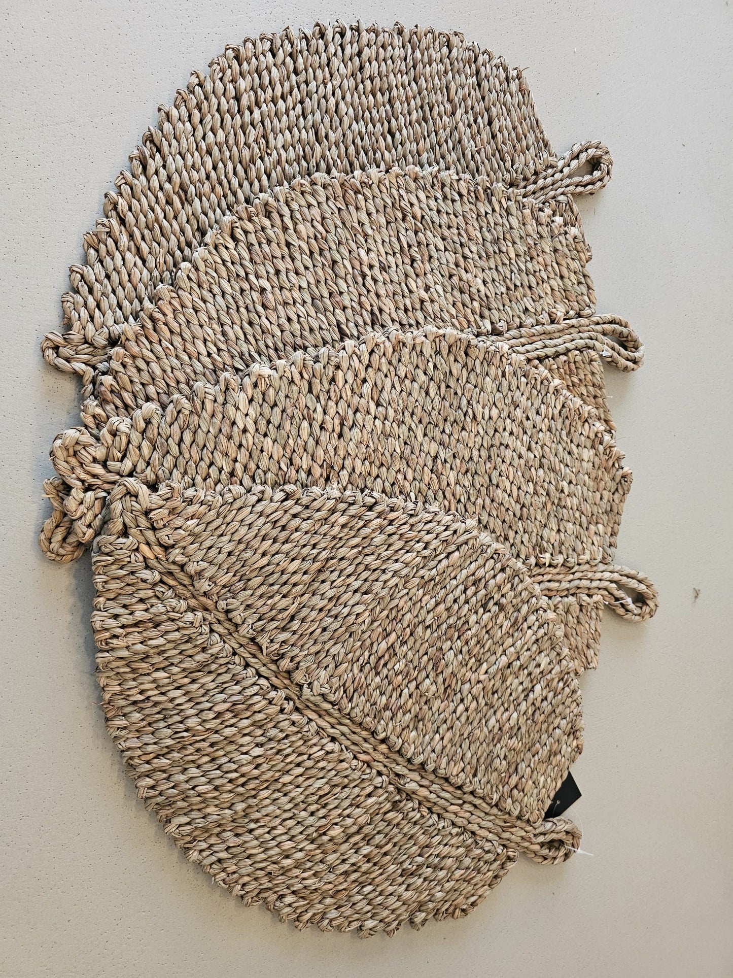 Rafia Placemat Leaf Shape