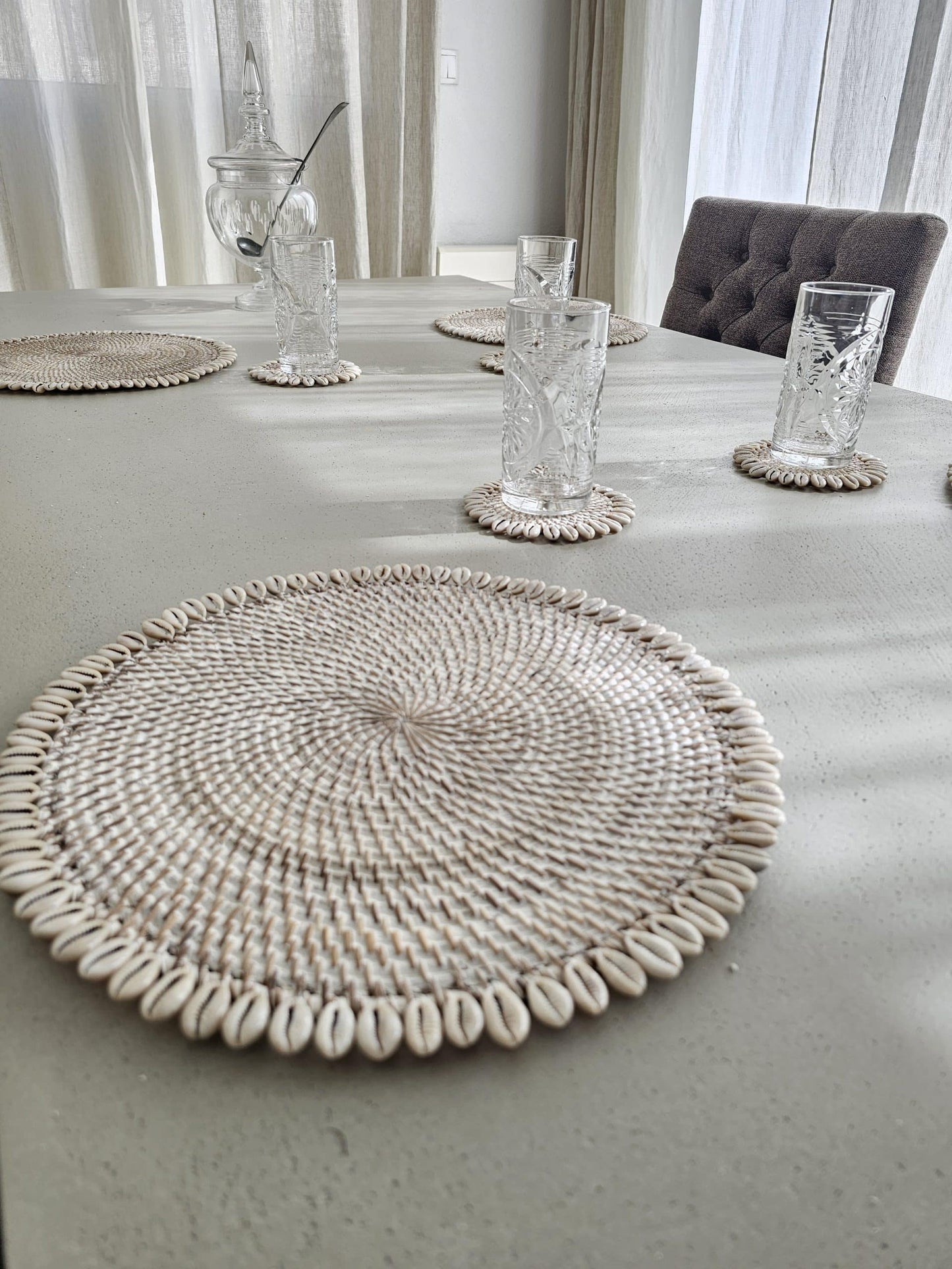 Ratan Placemat Decorated with Shells