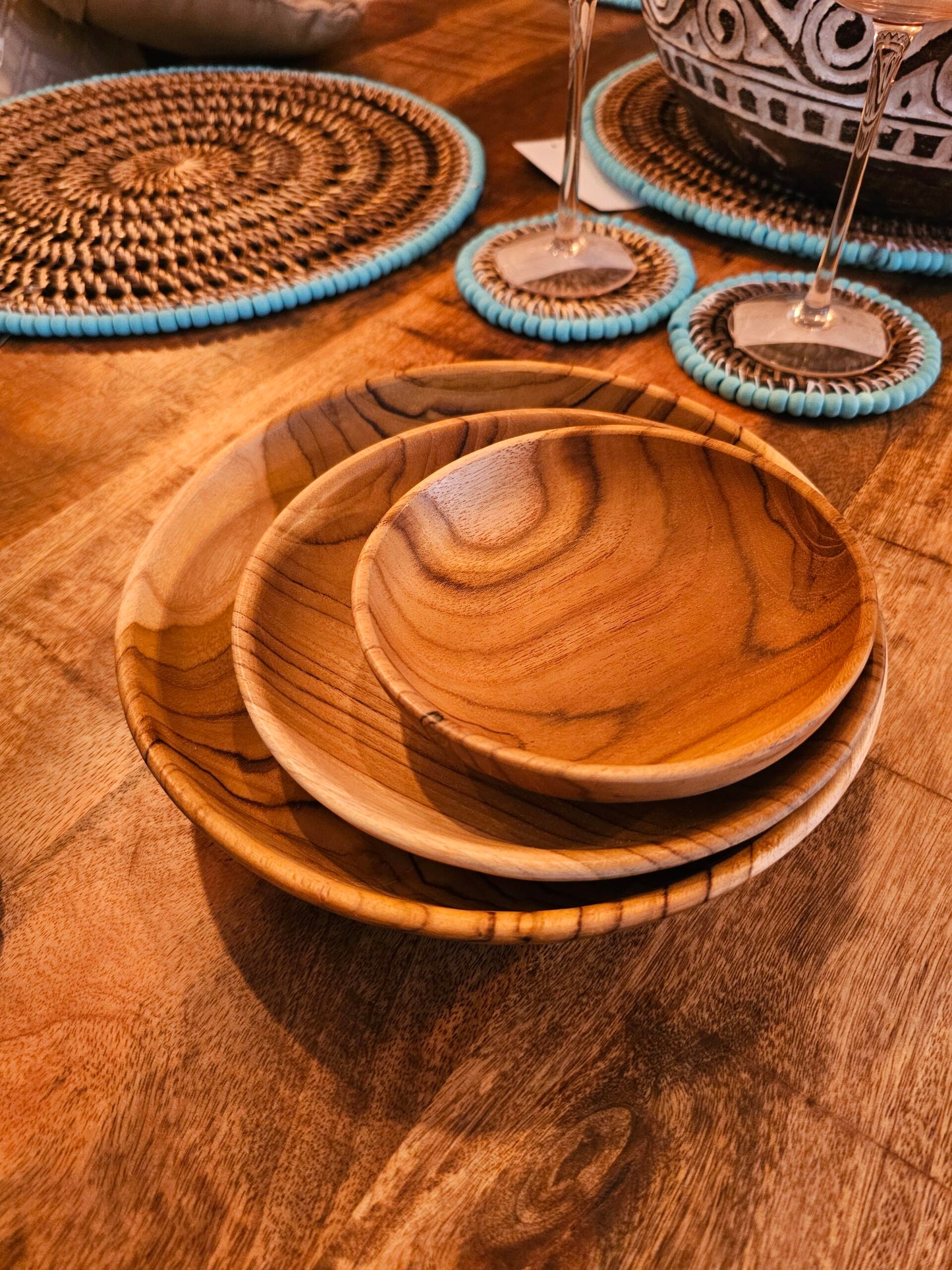 Set of 3 wooden plates