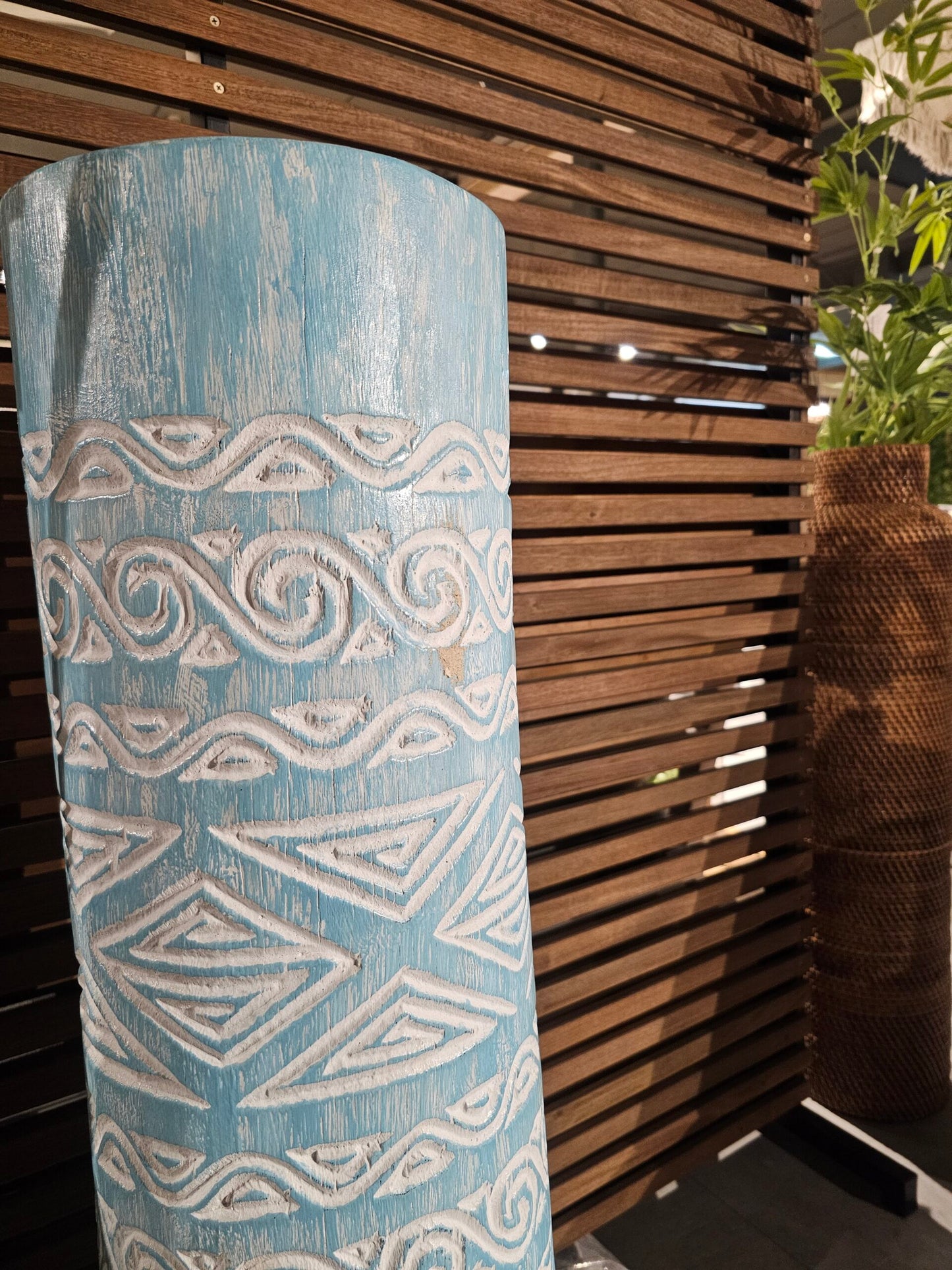 Turqouis vase Model Soropia