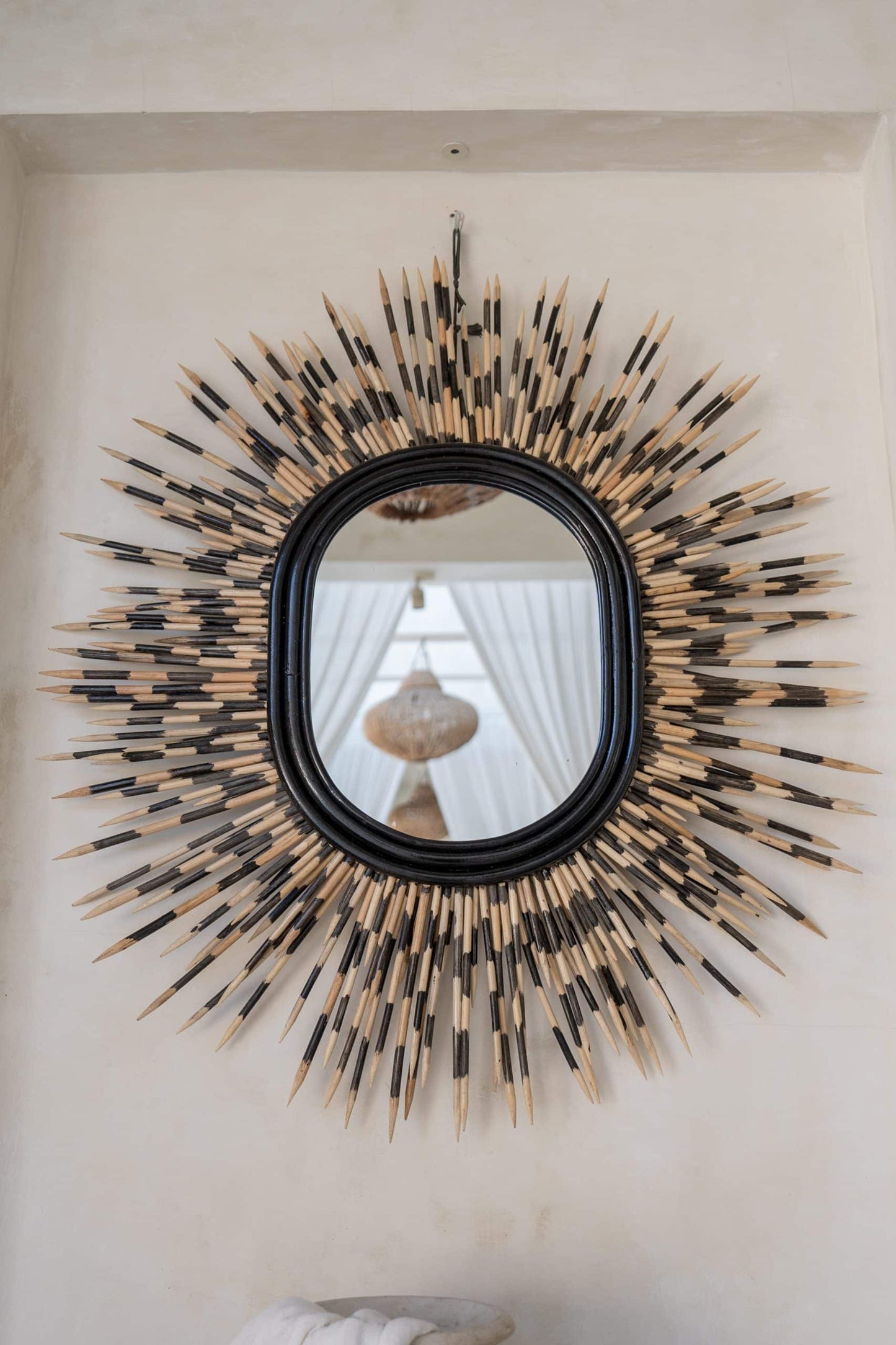 Exclusive wall mirror Model Landak