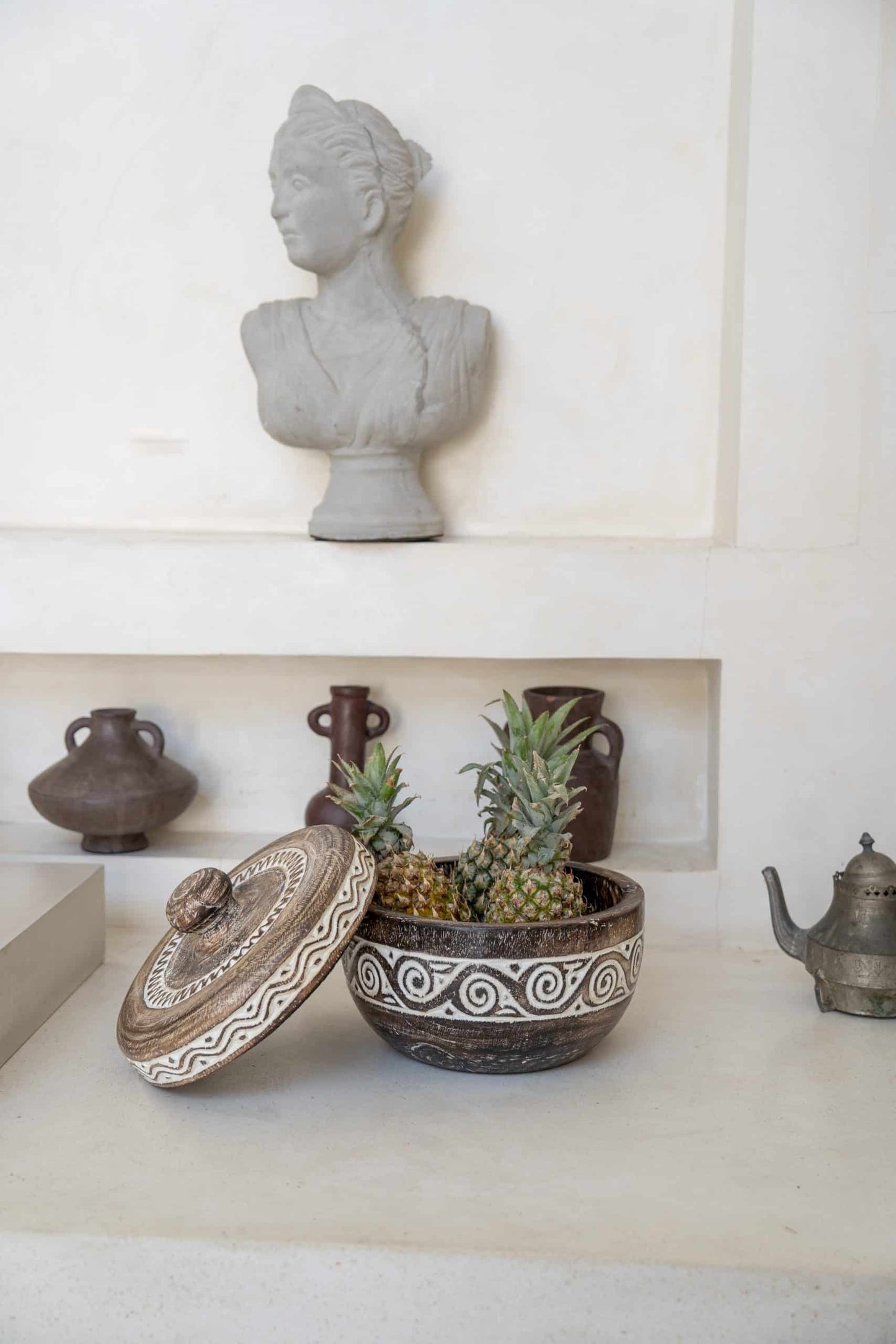 Timor pot with lit. Model Bekasi