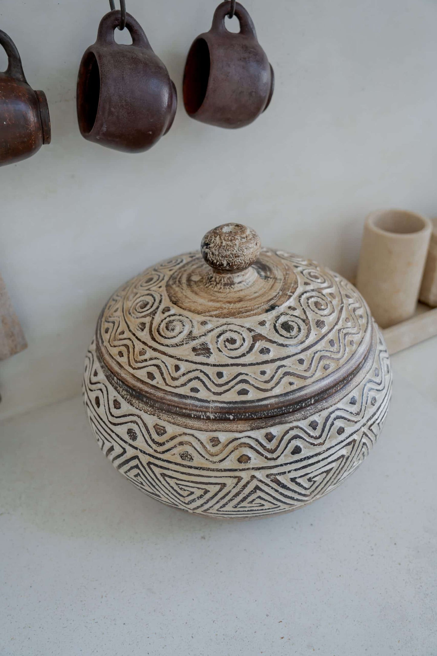 Rounded bowl with lit model Bandung