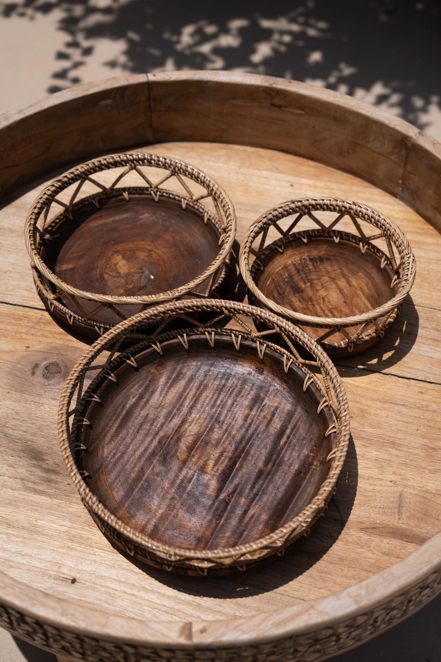 Set of three display bowls Model Medan