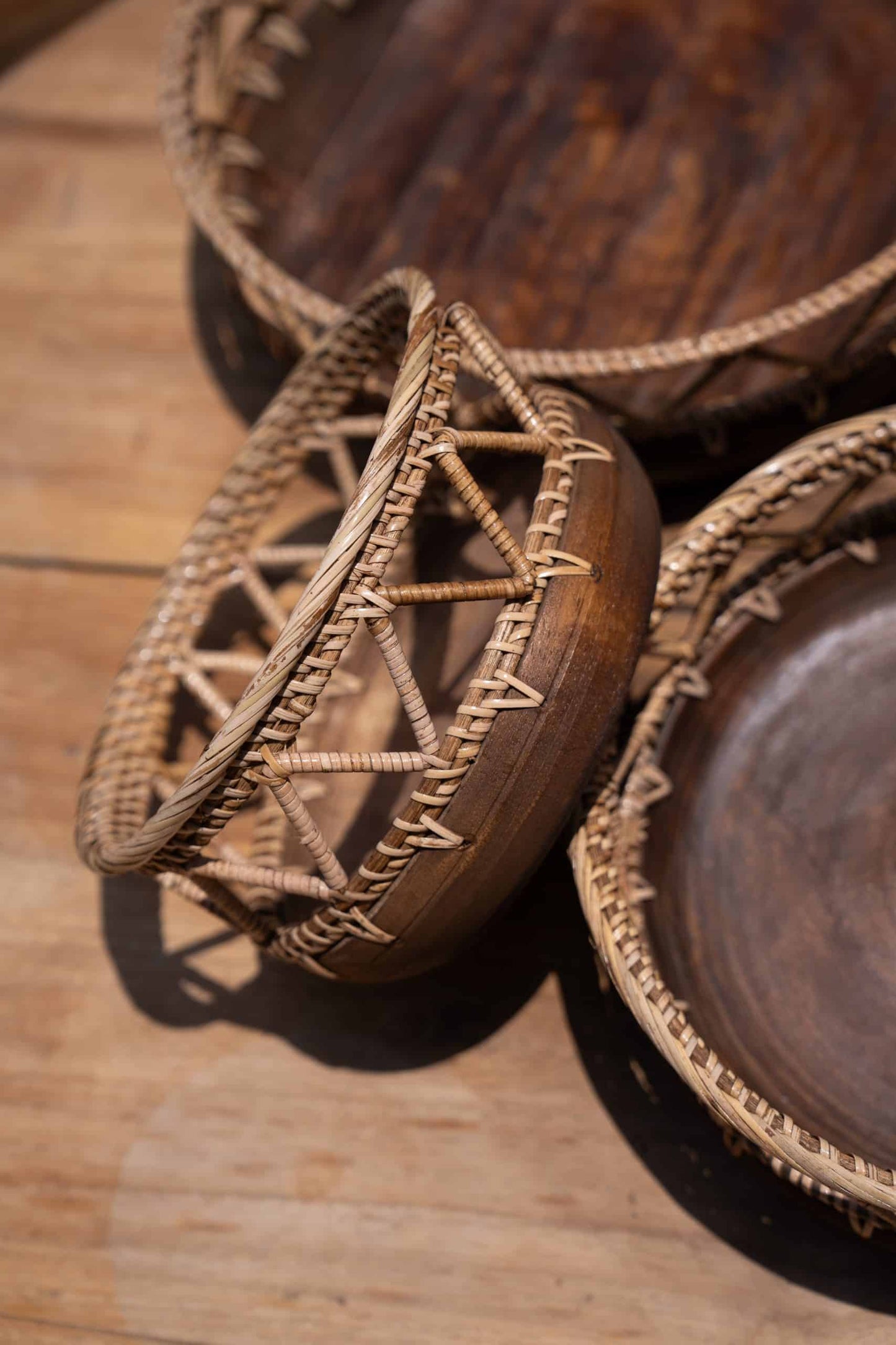 Set of three display bowls Model Medan