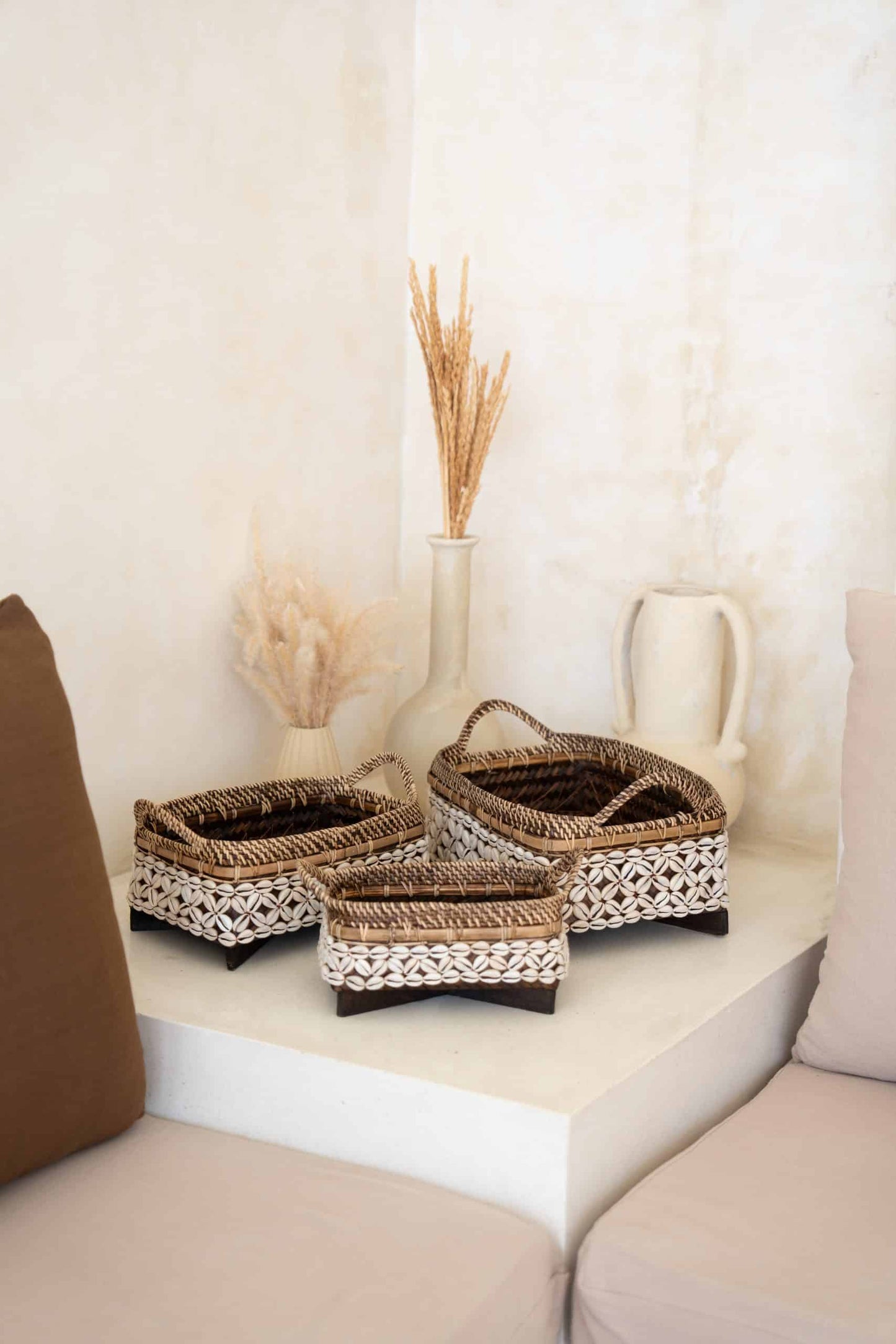 Baskets with shell finish, Model Bandar, Set of 3