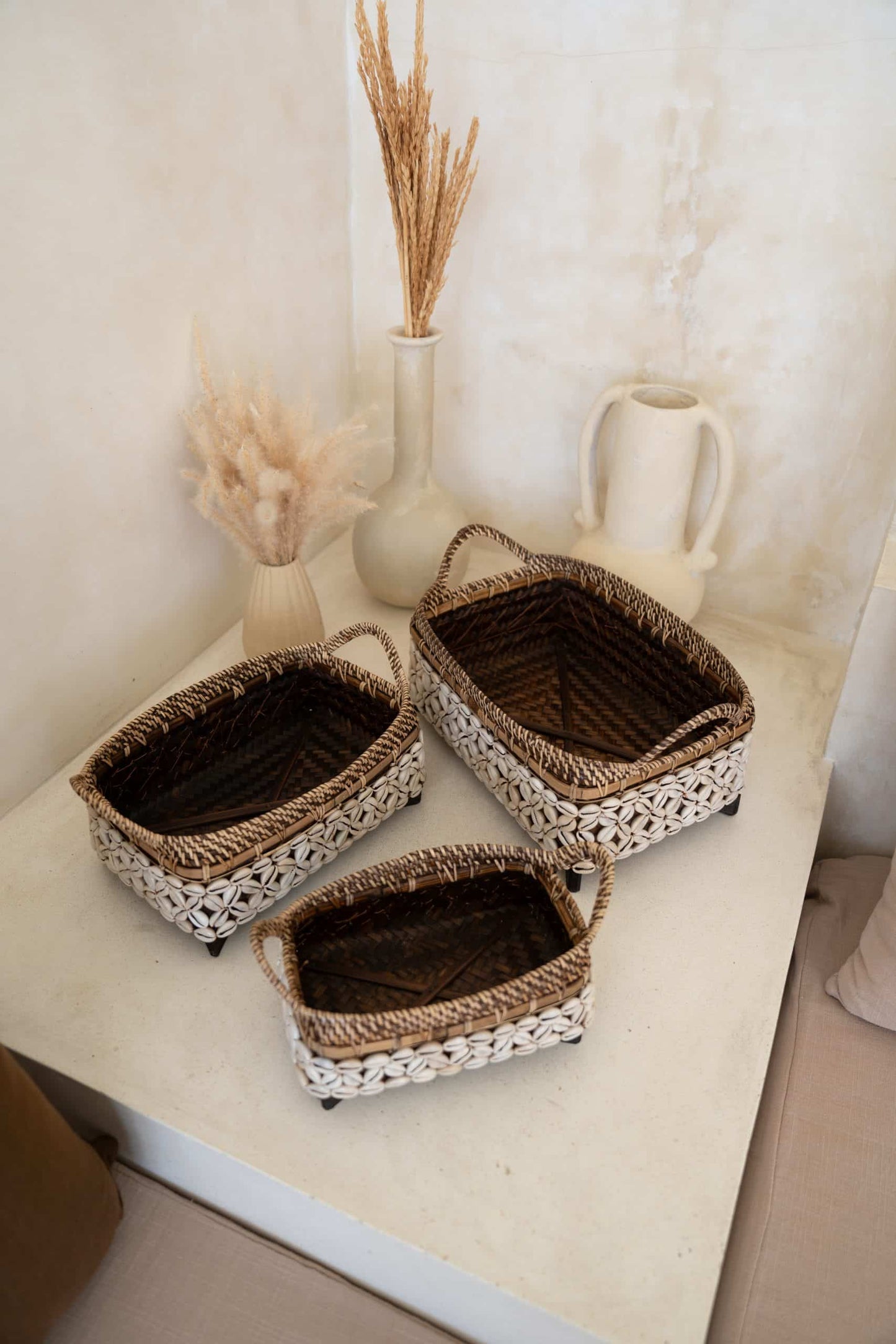 Baskets with shell finish, Model Bandar, Set of 3