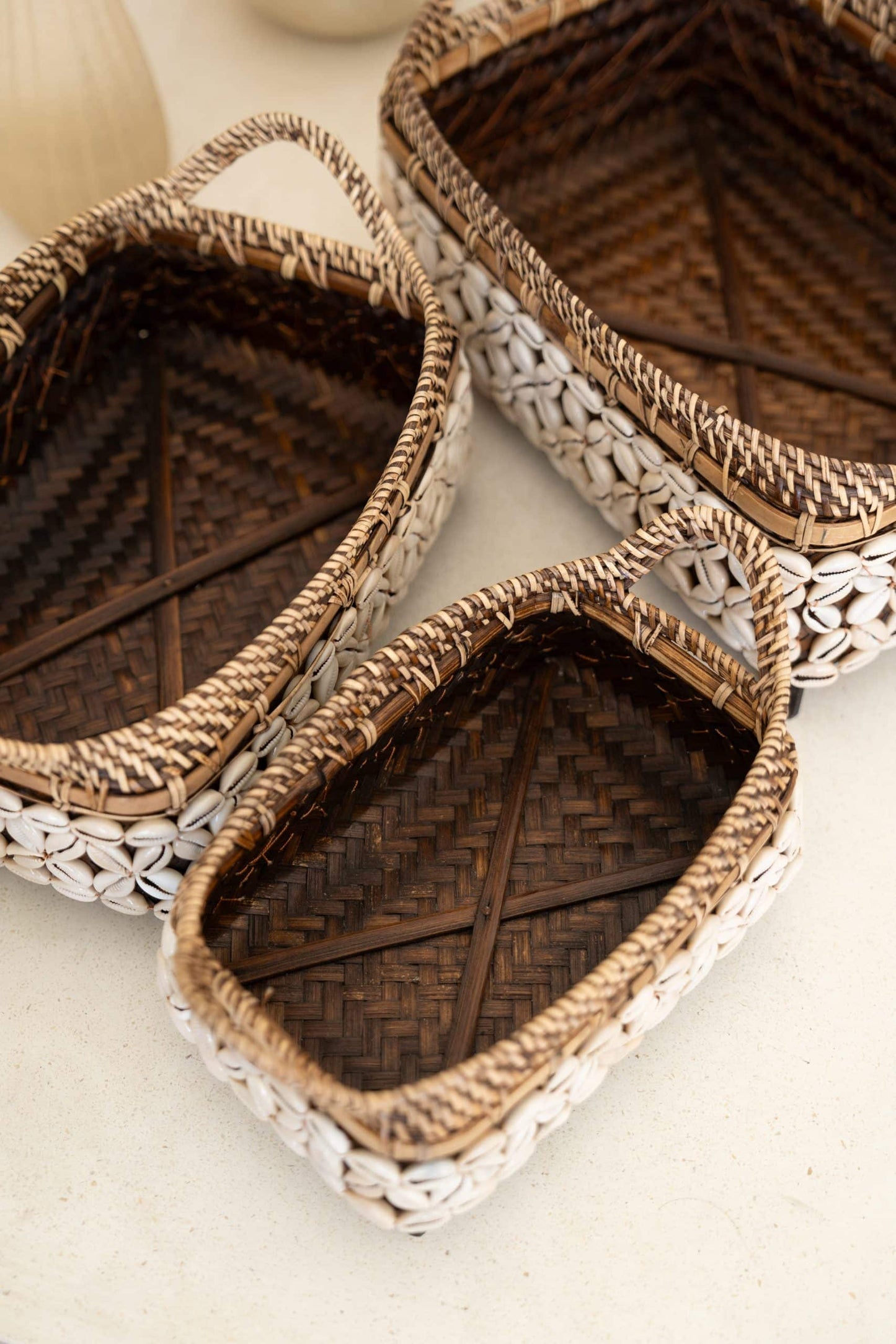Baskets with shell finish, Model Bandar, Set of 3