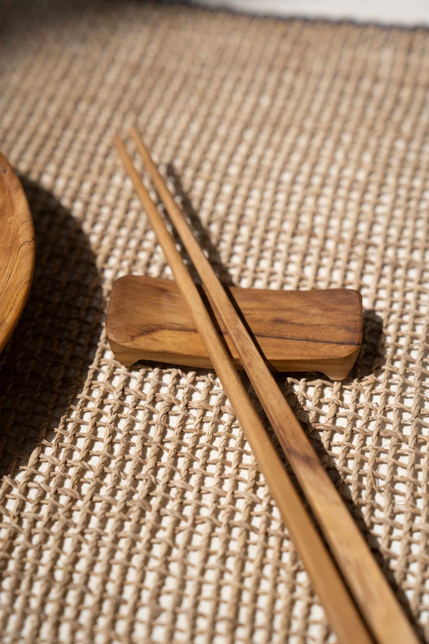 Wooden chopstick set (Set of 4)