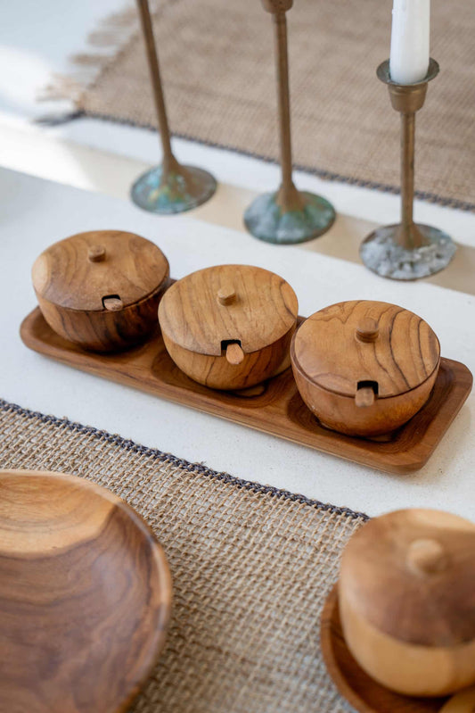Wooden condiment dipping bowls with 3 cups