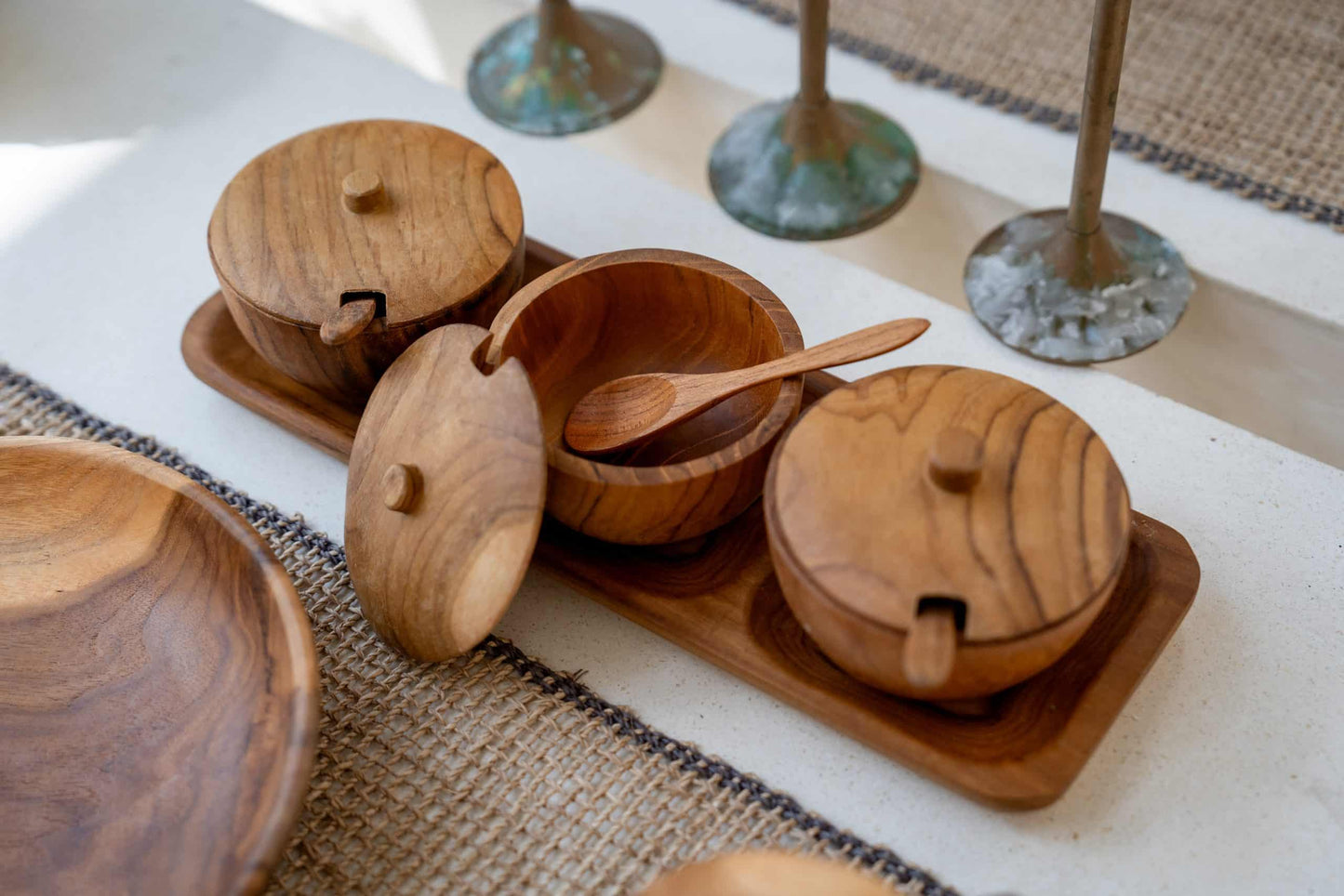 Wooden condiment dipping bowls with 3 cups