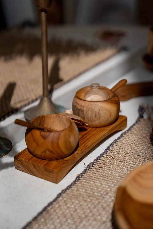 Wooden condiment dipping bowls with 2 cups