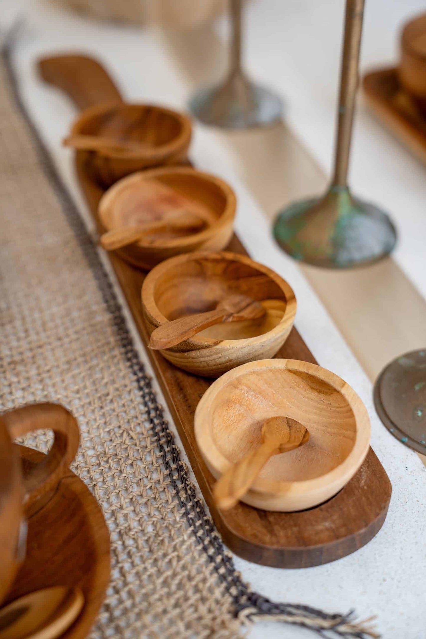 Wooden condiment tray with 4 cups