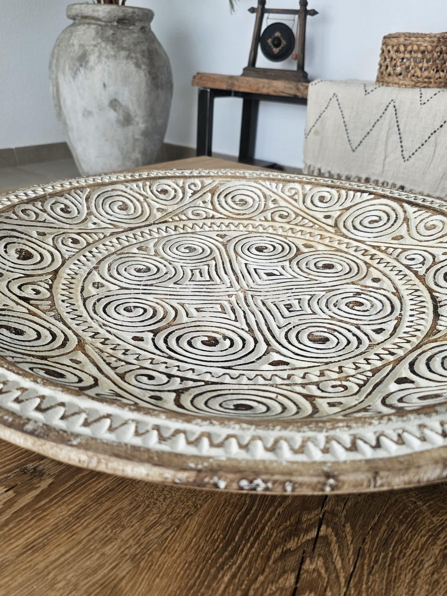 Wooden Plate Model Ukir