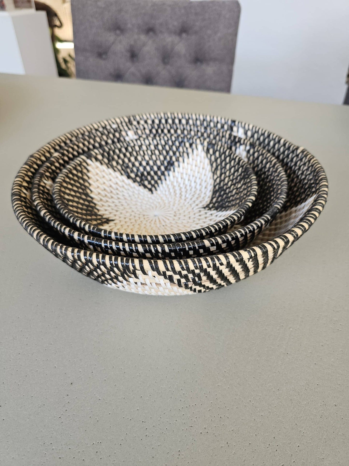 Set of 3 rattan bowls