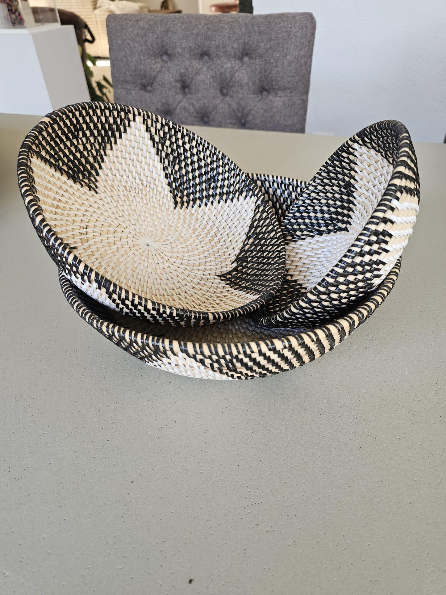 Set of 3 rattan bowls