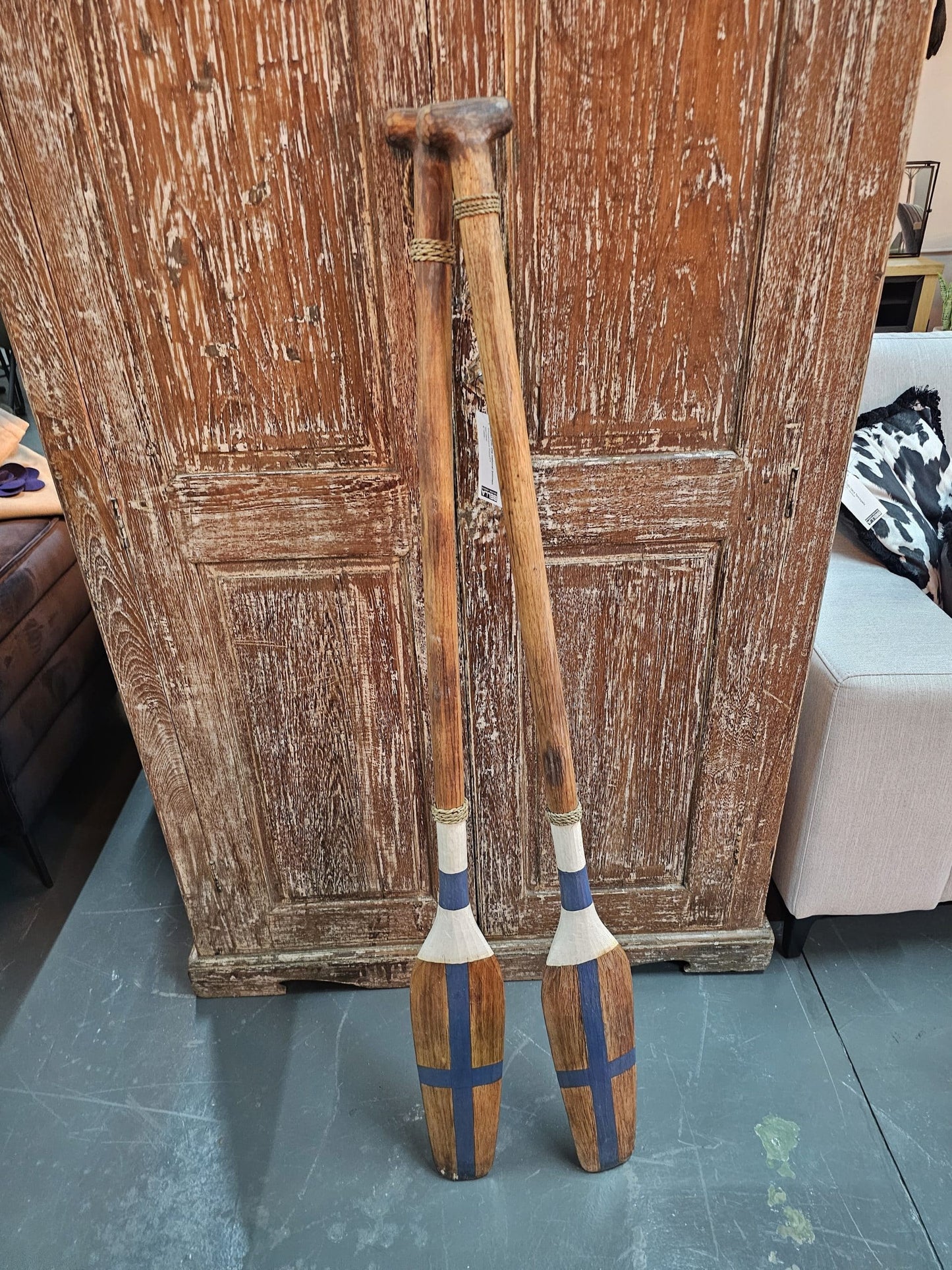 Decorative wooden oars