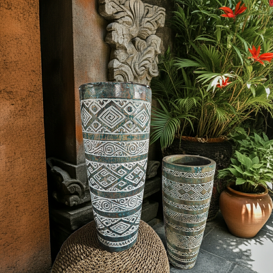 Jarrón de madera Modelo Menui en TRES colores