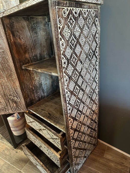 Cabinet with 3 drawers, Model Lemari