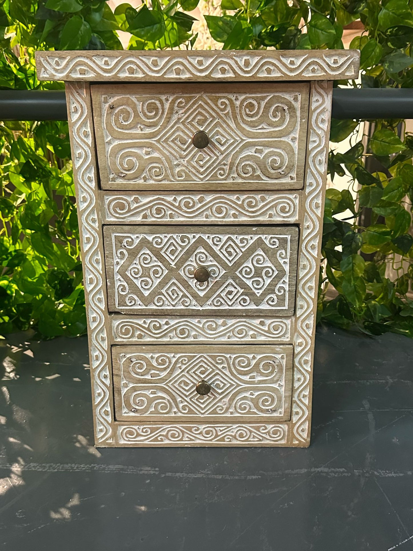 Nighttable Model Bena