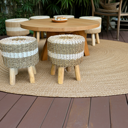 Stool Model Telebatu