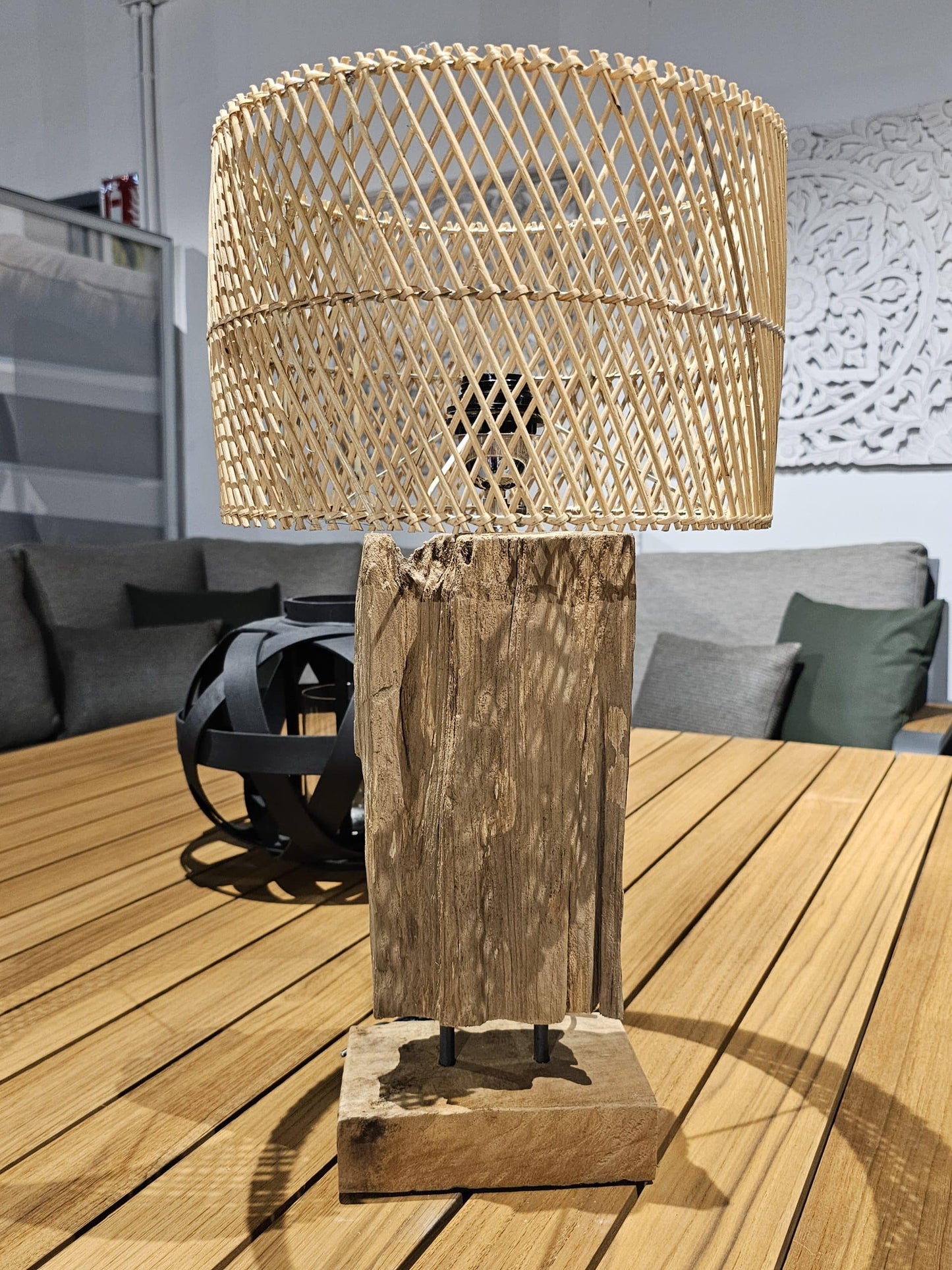 Lamp Model Yama