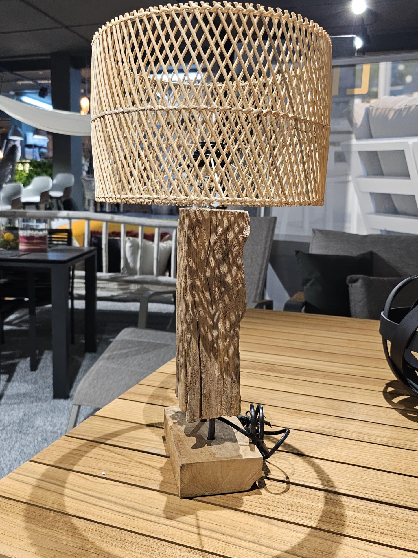 Lamp Model Yama