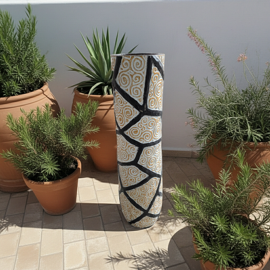 Vaso de chão cilíndrico com padrões tribais em DOIS tamanhos. Modelo Wisata