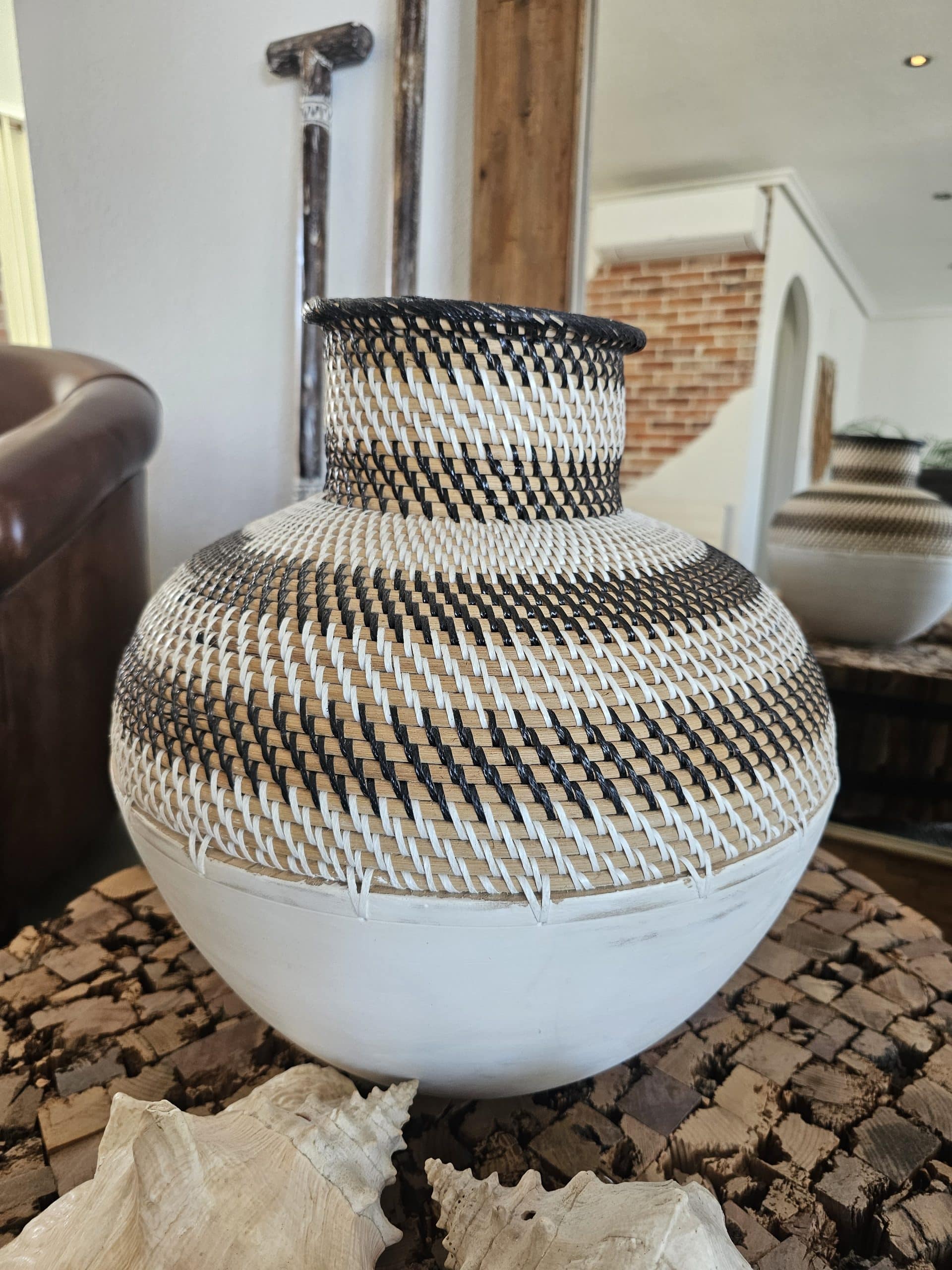 Vase Model Zebra