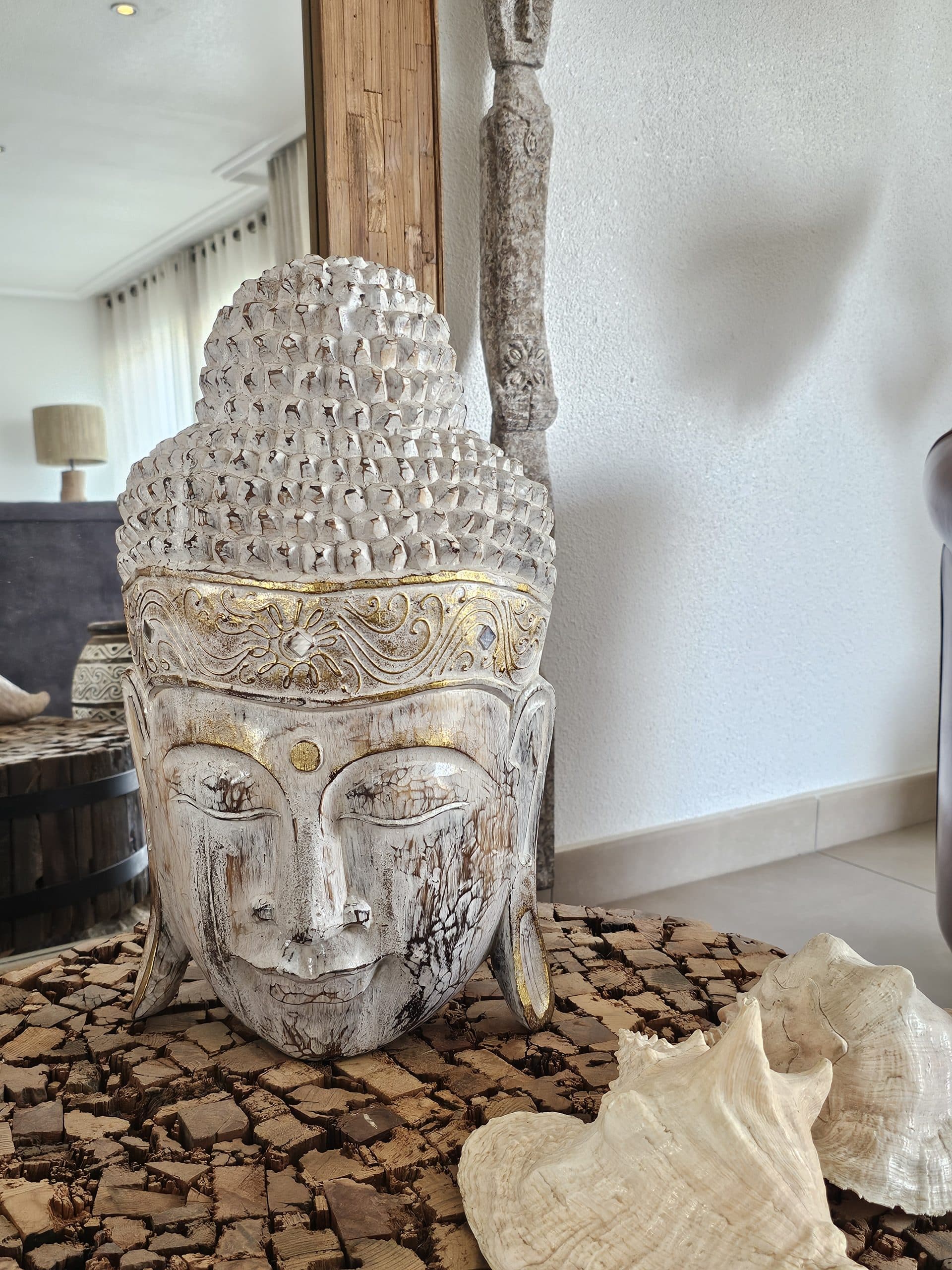 White Mask Model Manjushri