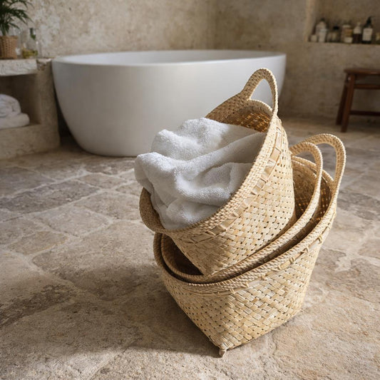 Set fo three rattan baskets. Model Janpur