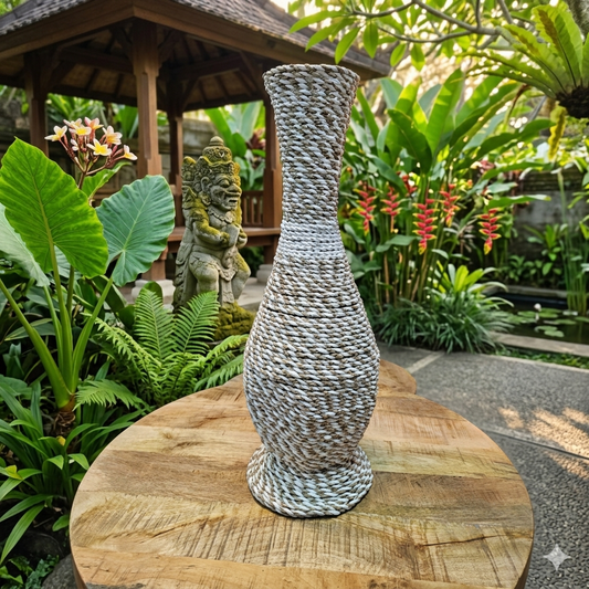 Vaso de vime Modelo Sumba