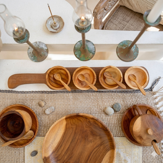 Wooden condiment tray with 4 cups