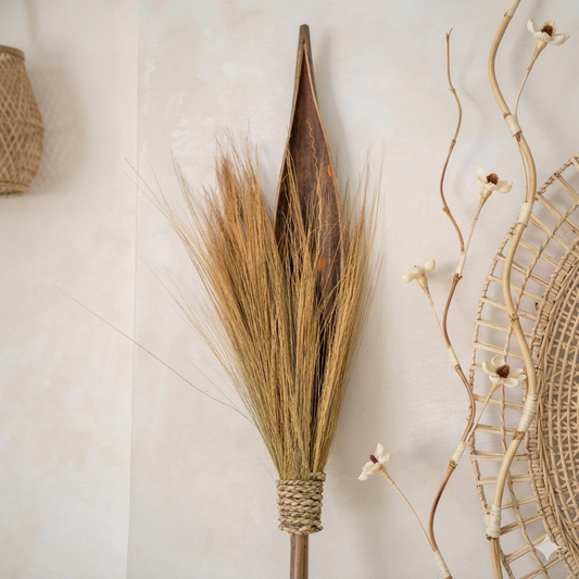 Deco stick Model Broom