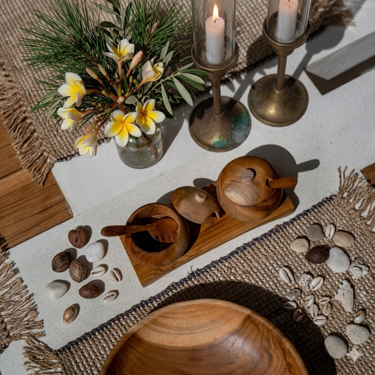 Wooden condiment dipping bowls with 2 cups